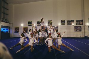 Team England cheerleaders pyramid routine